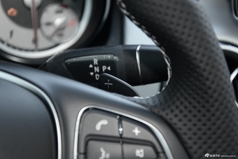 2016款奔驰CLA级 CLA200 1.6T自动动感型