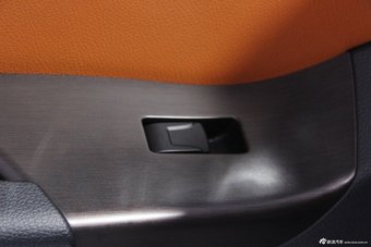 2015上海车展：海马S7T