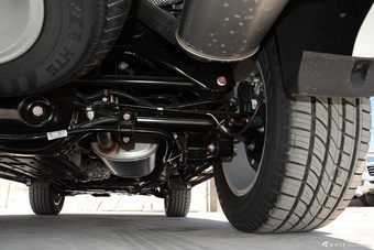 2016款哈弗H9 2.0T自动豪华型7座