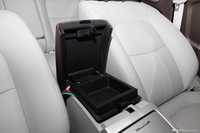 2014款纳智捷 5 Sedan荣耀导航版 1.8T自动尊贵型