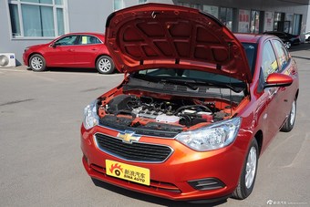 2015款3 1.3L AMT理想版