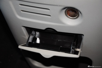 2015款瑞风M3 1.6L手动豪华智能型