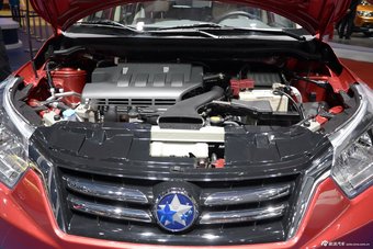 2015上海车展：启辰R50