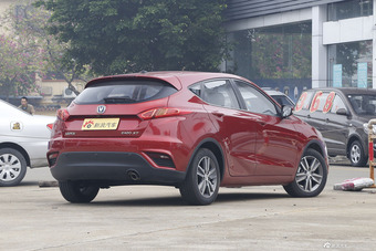 2015款逸动XT 1.6L手动俊酷型国V