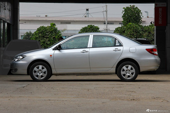 2013款比亚迪F3 1.5L手动舒适型