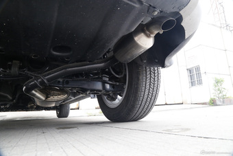 2015款长安CS75 1.8T自动四驱精英型