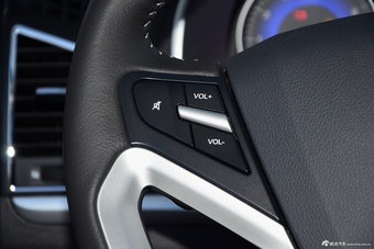 2016款吉利帝豪1.5L手动RS两厢向上版