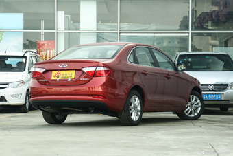 2015款艾瑞泽7 1.6L手动致领版