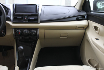 2014款威驰1.3L手动超值版