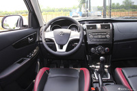 2016款北汽幻速S3 1.5L手动创业型国V