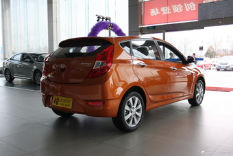 2014款北京现代瑞奕到店实拍