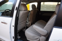 2015款马自达8 2.5L自动领航版