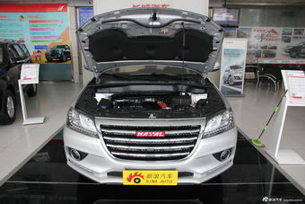 哈弗H2 1.5T手动两驱尊贵型到店实拍