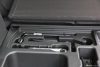 2014款比亚迪S6 1.5TI手动旗舰型