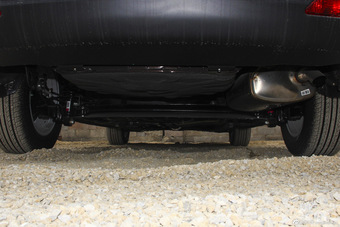 2016款吉利帝豪1.5L手动三厢时尚版