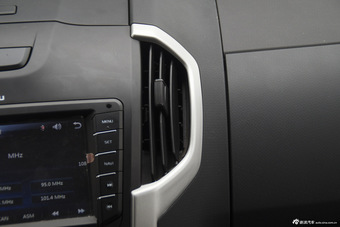 2015款五十铃mu-X 3.0T自动尊享型7座