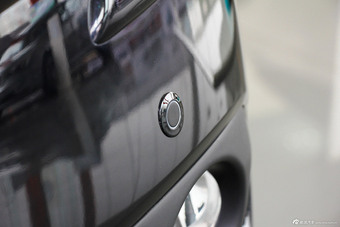 2014款奔腾B90 1.8T自动豪华型到店实拍