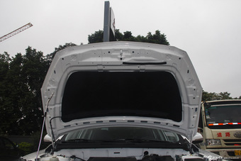 2015款V5菱致plus 1.5L手动智趣型