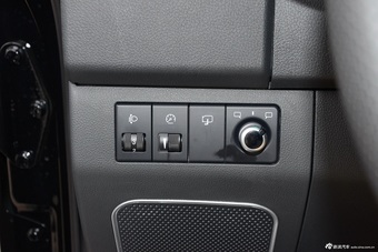 2016款北京BJ40L 2.3T自动四驱尊享版