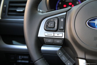 2015款傲虎 2.5i 运动导航版