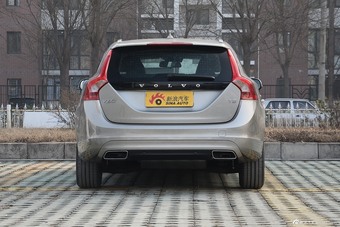 2016款沃尔沃V60 2.0T自动 T5 智逸版