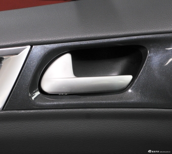 2014款标致308乐享版1.6L自动风尚型