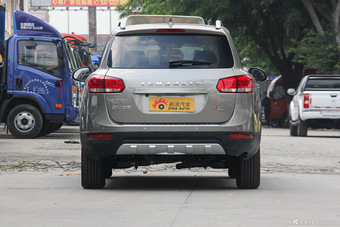 2015款改款野马T70 1.8TCVT优雅型