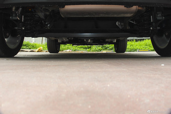 2016款比亚迪元1.5L手动尊荣型