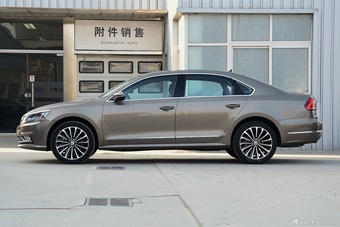 2016款帕萨特1.8T自动330TSI