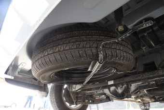 2015款1.5L手动超豪华型