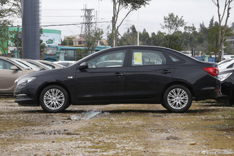 2015款英朗1.5L自动精英型15N