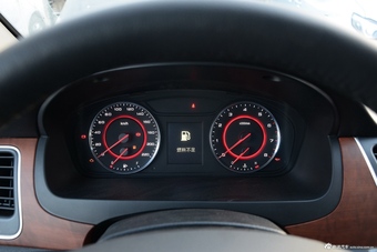 2016款上汽大通G10 2.0T自动行政版