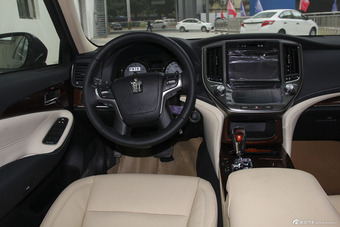 2015款皇冠2.0T自动时尚版