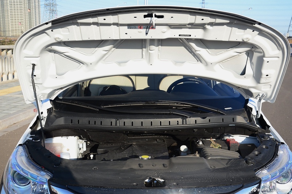 2016款景逸X3 1.5L手动豪华型