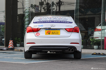 2014款名图1.8L自动DLX尊贵型