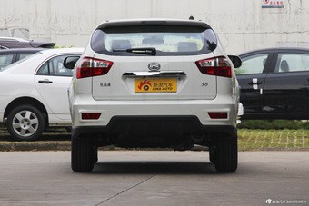 2014款比亚迪S6 2.0L手动豪华型