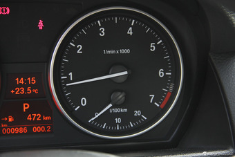 2015款宝马X1 2.0T自动xDrive20i 时尚晋级版