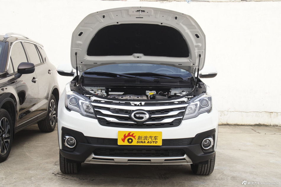 2015款传祺GS5 Super 2.0L自动两驱舒适版