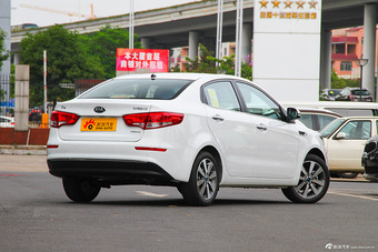 2015款起亚K2 1.6L自动Premium三厢