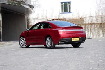 2014款林肯MKZ 2.0T自动尊雅版