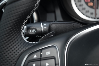 2016款奔驰CLA级 CLA200 1.6T自动动感型