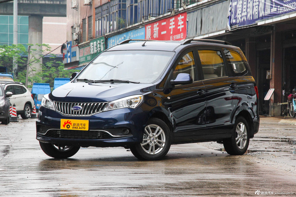 2015款开瑞K50 1.5L手动豪华型