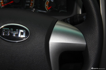 2015款比亚迪全新F3节能版1.5L手动舒适型