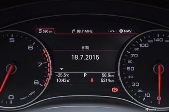 2014款奥迪A6L 2.5L 30TFSI舒适型