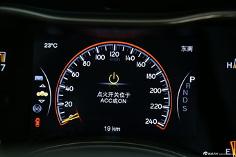 2014款大切诺基3.0L自动旗舰尊悦版