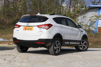 2015款海马S5 1.5T手动运动智尊型