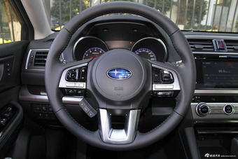 2016款傲虎 2.5L自动豪华导航版