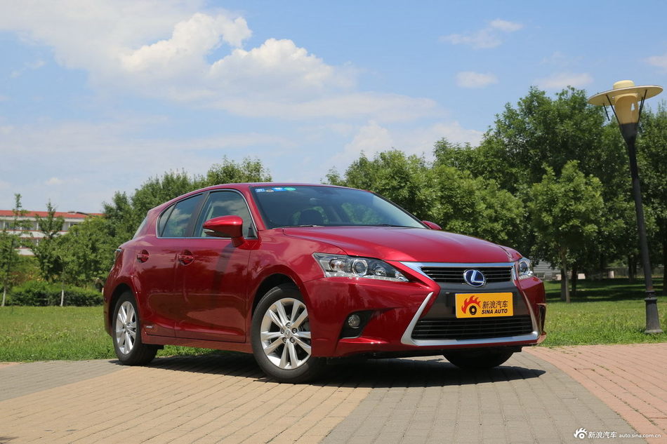 2014款雷克萨斯CT200h领先版单色