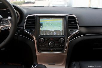 2015款大切诺基到店实拍