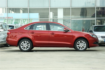 2015款艾瑞泽7 1.6L手动致领版